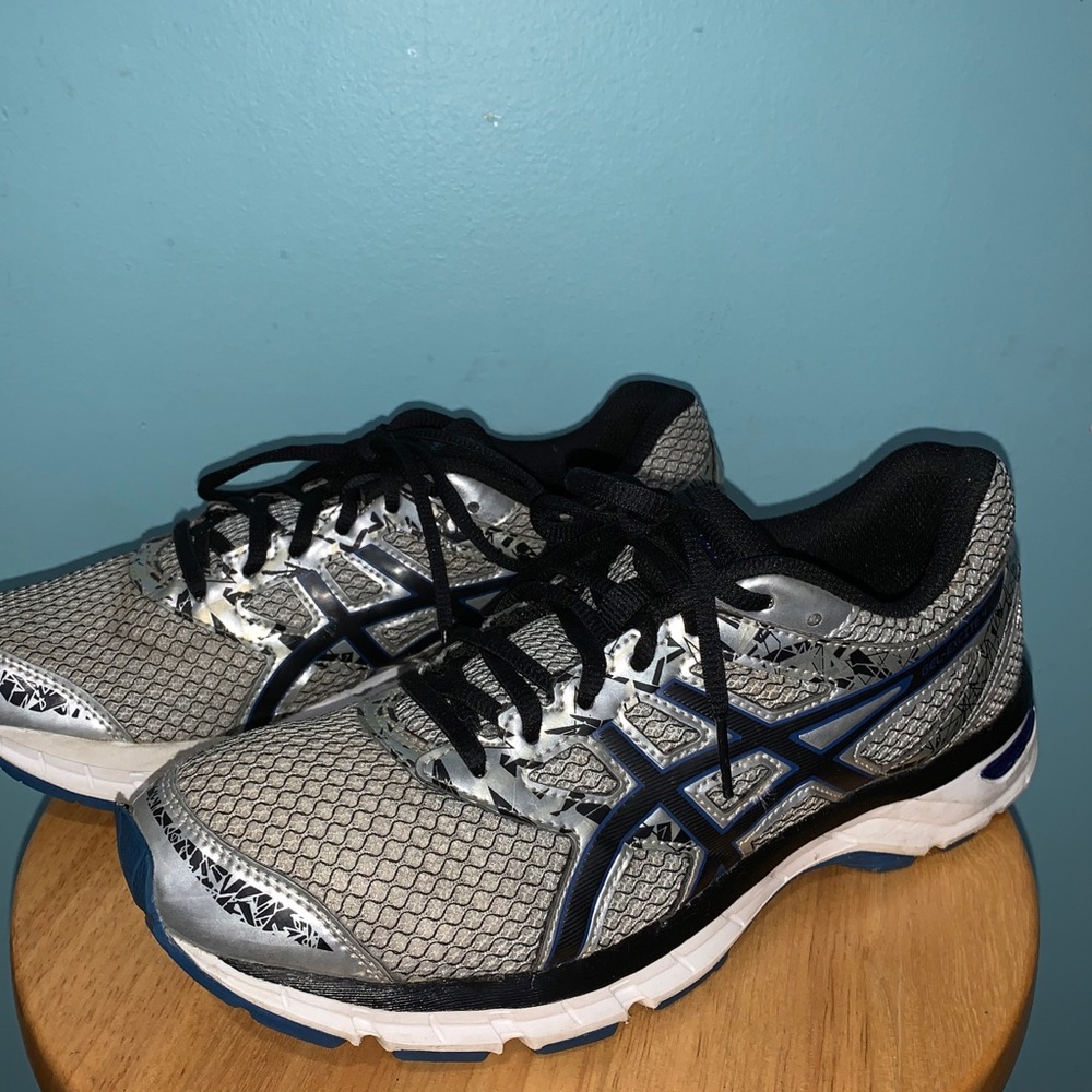 ASICS Gel Excite 4 ( Men) Size 8